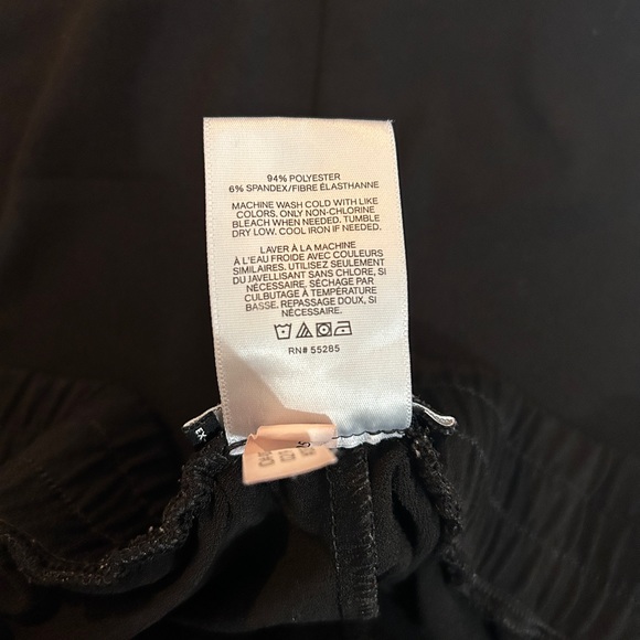 Express Shorts with Waist Bow Size S - Picture 5 of 8